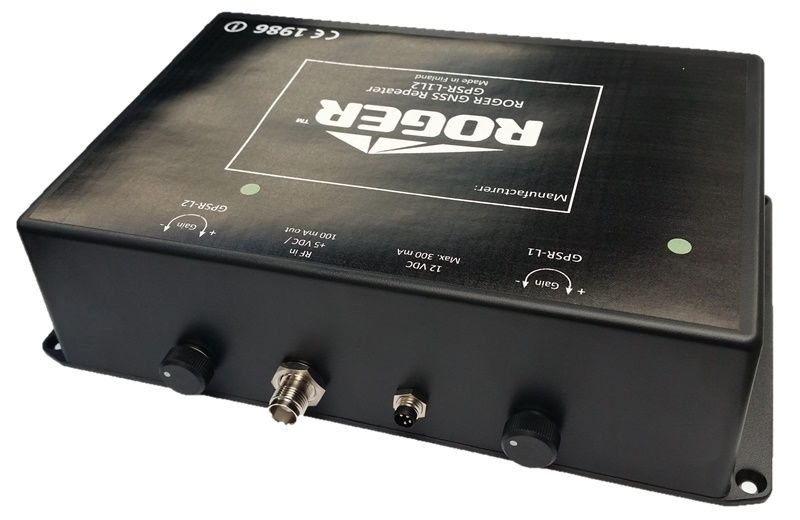 Quad band GPS repeater in an IP67 enclosure